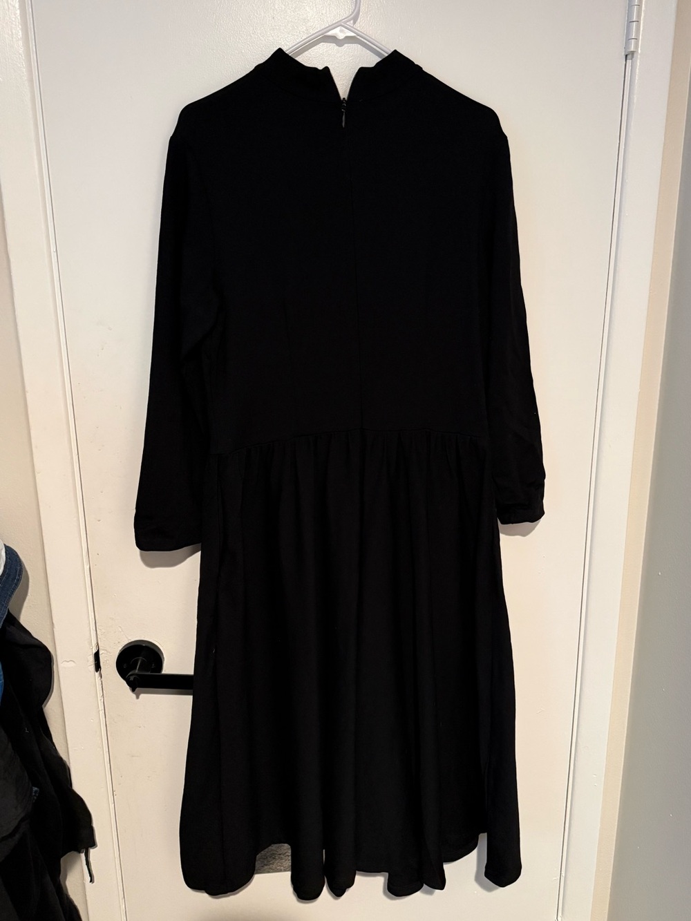 Black Vixen by Micheline Pitt Long-Sleeve A-Line Pinup Black Stretchy Dress 2x - Picture 4 of 7